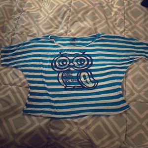 Blue and white loose shirt